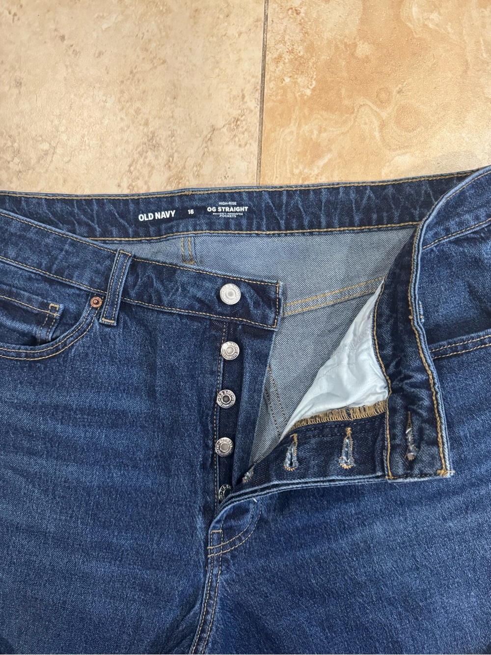 Old Navy High-Rise OG Straight Jeans Size 16 Raw Hem Dark Wash - Picture 3 of 5